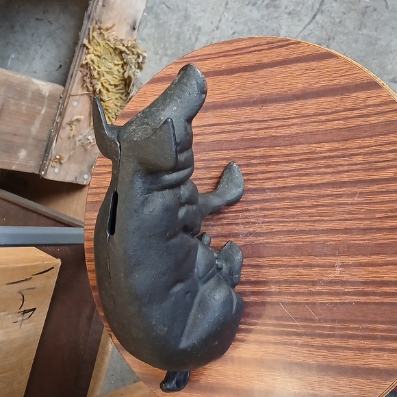 Cast Iron Pig Piggy Bank Excellent Condition - Picture 1 of 4